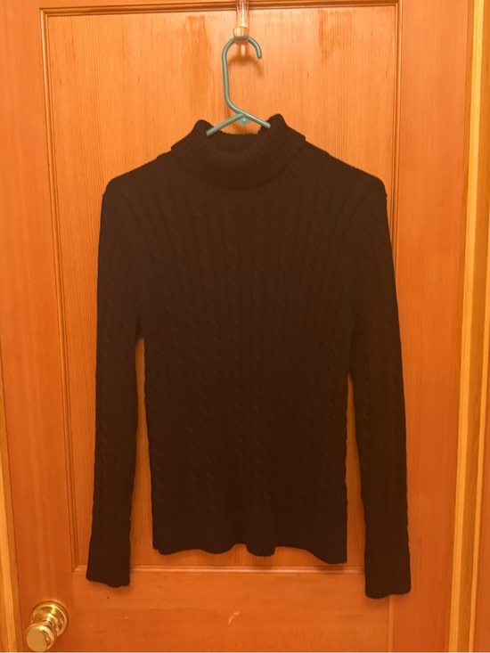 L.L. Bean Sweaters - L.L. Bean Signature Black Cable-Knit Turtleneck Sweater - Women